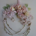 リース　しだれ桜と薔薇