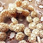 【4コセット】czech beads #チェコビーズ Dahlia flower15㎜ white/copper
