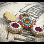 カラフル　ネイルパーツ　ビーズ刺繍ストーン　ピアス　エスニック　4個セット