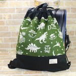 恐竜　ランドセルの上から背負えるナップサック 