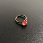 ＊新色＊珊瑚の涙 大粒スワロフスキー リング 金古美