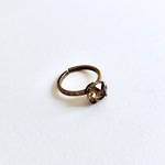 煤竹色 １粒スワロフスキー リング 金古美