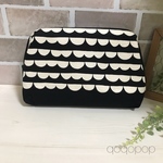 【meikoromiki 様専用ページ】北欧風柄  ワイヤーポーチ