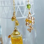 揺らめく蜜色ハニーピアス