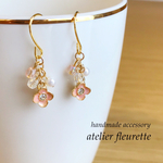 春色♡お花が揺れるピアス