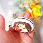【送料無料】手のりミニミニポーチ（金彩小判ねこ）