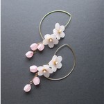 桜のフックピアス