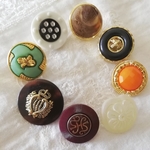 【22】 Colorful import vintage ボタン8pcs set