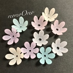 petit Frosted Glass Flower 