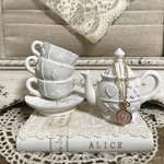  アリスの木製本 & Tea set 