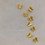 送料無料✴︎アレルギー対応✴︎再販42♡gold♡立体 蝶々♡ピアス・イヤリング
