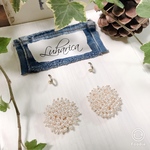 294   つぶつぶホワイトパールとビーズの大ぶりピアス  ルハリカ