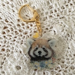 野の花とレッサーパンダちゃんのキーホルダー