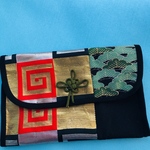 着物の布👘のお薬手帳ポーチ（マグネット ボタン）