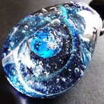 《地球》　とんぼ玉　ペンダント　宇宙　ガラス　銀河　星