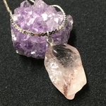 一点物☆ ヒーリングパワーストーン 天然石 虹入りスーパーセブン (セイクリッドセブン) 原石ネックレス 