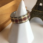 チェックのレジンリング