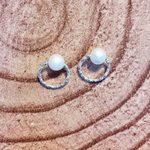 シルバーリングとパールのピアス