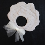 ribbon star bib