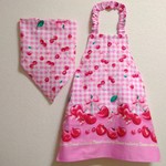 110cm ゴム入 子供用エプロン(三角巾/給食帽・巾着袋オプション) チェリー(ピンク)