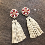 レッドなガラスビーズ刺繍とWタッセルのピアス/イヤリング