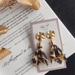 〔ピアス〕brown leopard tassel