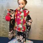 ひふを着てお出かけ（りかちゃんは付いていません）