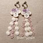 パンジー刺繍のイヤリング・C