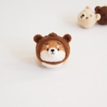 なりきりクマの被り物のまゆ柴犬 　羊毛フェルト(アクレーヌ)※受注製作