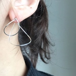 silver filled  overlap ドロップ フープ ピアス