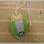 【ri様オーダー品】想いを伝える♪ガッツポーズのシューズだるまくんお守り20【完成品】