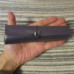【新作】ぎりぎりコンパクトな1枚革仕立てのロールペンケース　馬革製