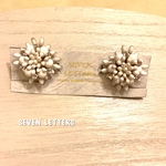 ビジュー付きフラワーピアス