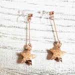 【人気】(送料無料)ピンクゴールドのスター☆ノンホールピアス／イヤリング