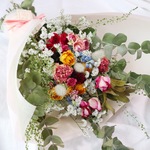 【カーネーション入り】スワッグになるドライフラワーの花束