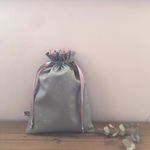 星の綿麻 巾着袋 ＊ストーンにシルバー×グレイッシュピンク 18.5×24＊給食袋 に フリル巾着 上履き入れ