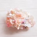 紫陽花とローズのコサージュ