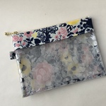 ＊cさまご確認品＊ぺたんこポーチ（16）☆キラキラ☆ 赤ずきん  ブルー