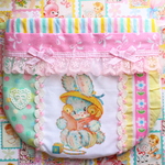 hana*ハンドメイド★レトロアニマルまんまる巾着♪パステルパッチワーク絵本バニーちゃん
