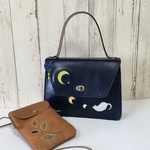 こむぎ様オーダー品＊NEOクラシカルなハンドバッグ（moon cat🌙）と、葉っぱのスマホポシェット🌱
