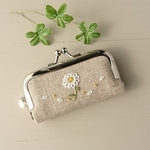 花の刺繍 印鑑ケース デイジー  コットンリネン♪   