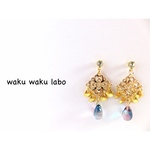 貼るピアス💎  オリエンタルフラワーとチェコビーズの雫ピアス