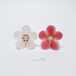 ＊色変わり梅の花のピアスイヤリング＊