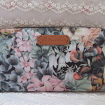 ペインテッドジャーニー　リバティ　ハンドメイド　 長財布