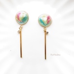 ビー玉色風船☆チタンポストピアス/イヤリング