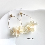 大人可愛いフラワーしずくピアス／イヤリング☆花