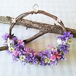 プリザーブドフラワー   すみれ色のプチリース    母の日、 記念日、プレゼントに。