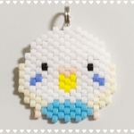 [再販]丸い白ハルクインインコ ビーズストラップ