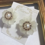 Harun♡お花×パールピアス♡イヤリング可