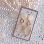 white×gold antique